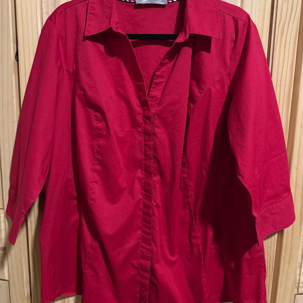 Riders by Lee Women's Red 3/4 Sleeve Easy Care Button Down Shirt